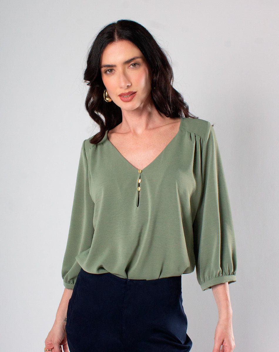 Blusa Clásica Cuello V