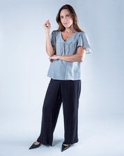 Blusa Tradicional Escote V