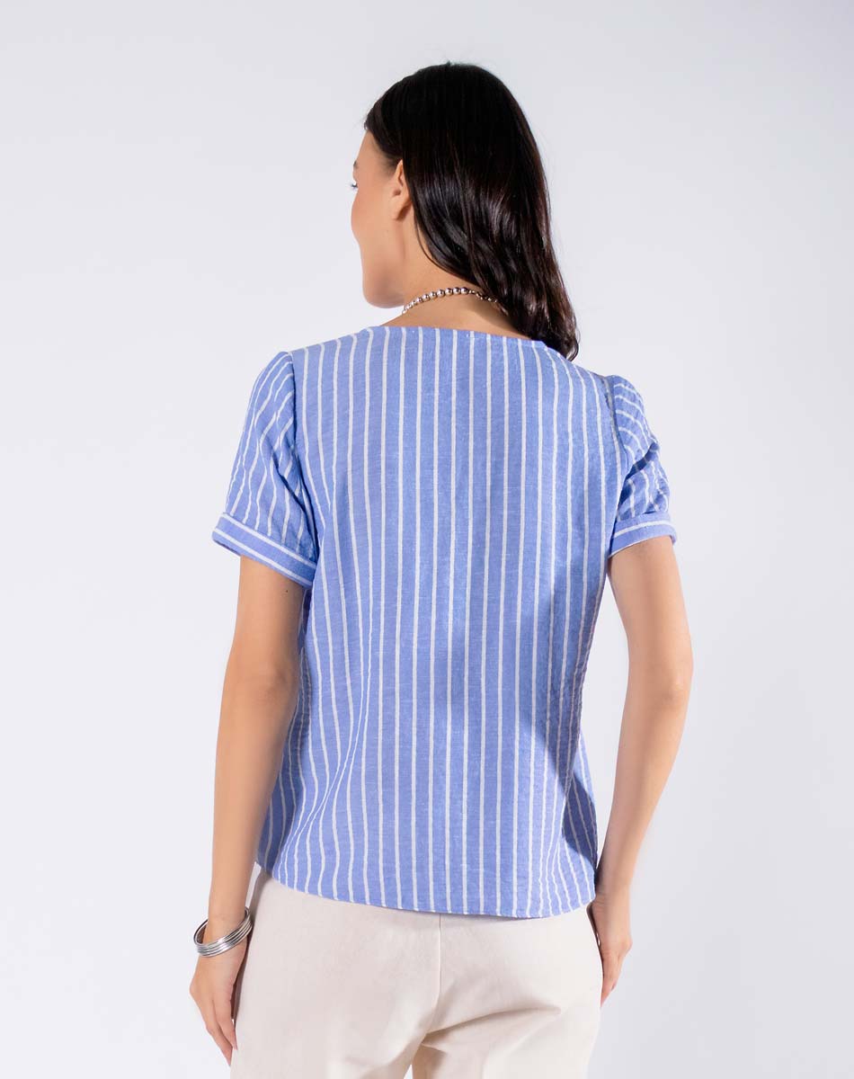 Blusa con Escote V