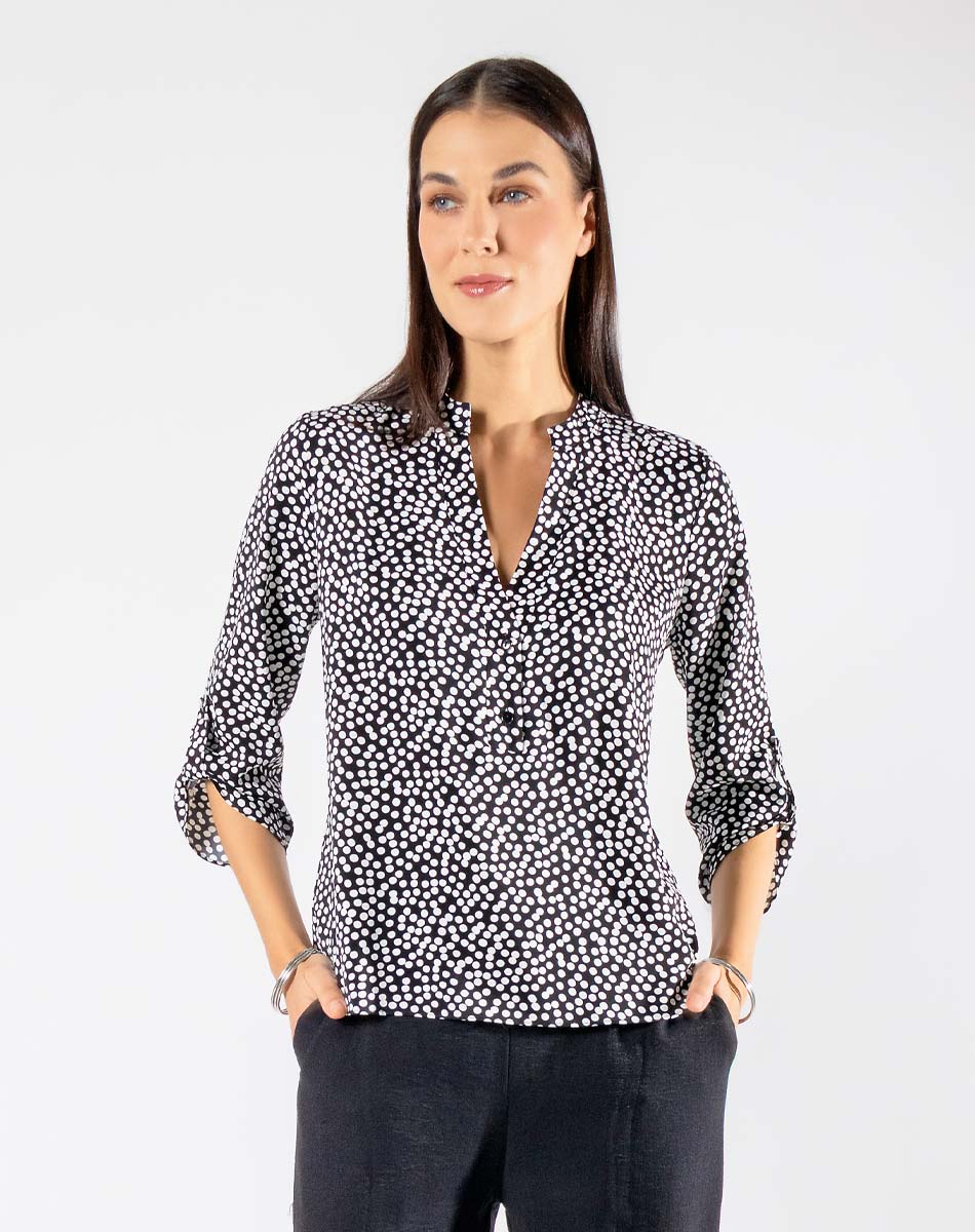Blusa de puntitos