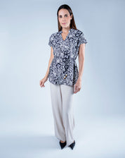 Blusa Cuello Mao Floral