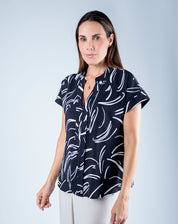 Blusa Escote V con Estampado
