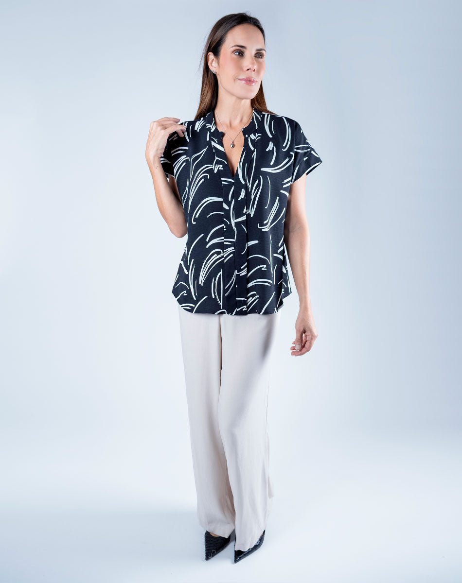 Blusa Escote V con Estampado