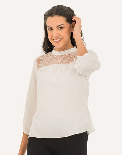 Blusa Con Cuello Redondo