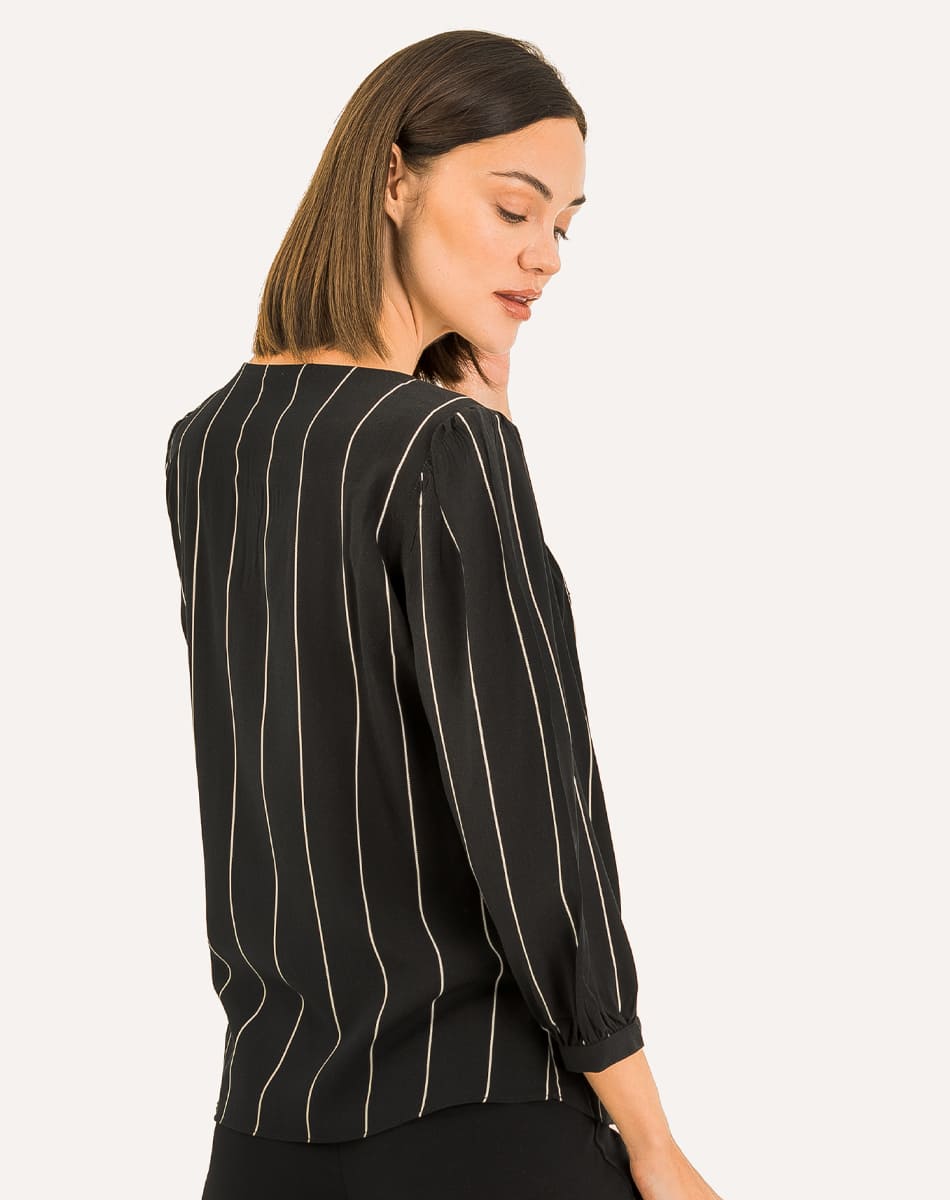 Blusa Escote V